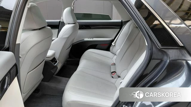 Hyundai Grandeur (GN7) 2023 Серый из Кореи, фото 3