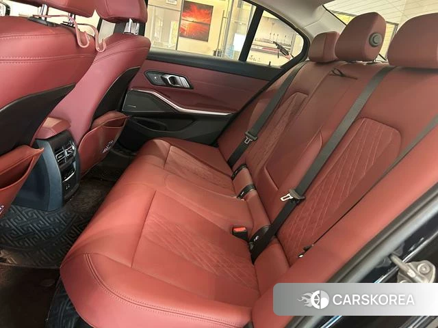 BMW 3 series 2022 Черный из Китая, фото 3