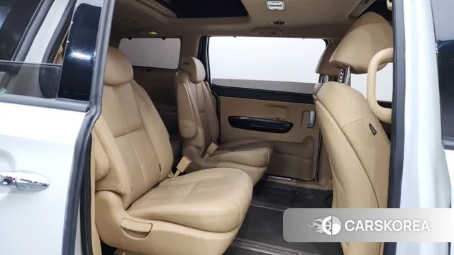 Kia The New Carnival 2018 Белый из Кореи, фото 3