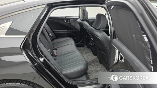 Kia K8 2022 Черный из Кореи, фото 3