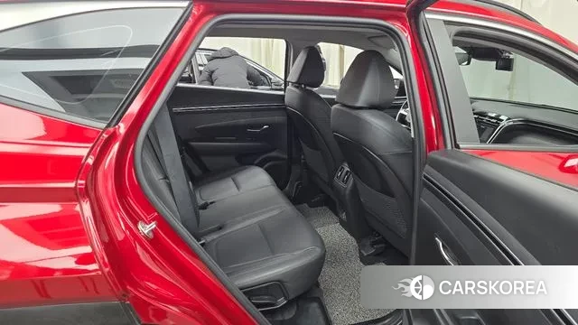 Hyundai Tucson (NX4) 2021 Красный из Кореи, фото 3