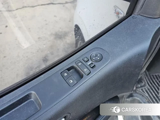 Hyundai Staria 2021 Белый из Кореи, фото 3