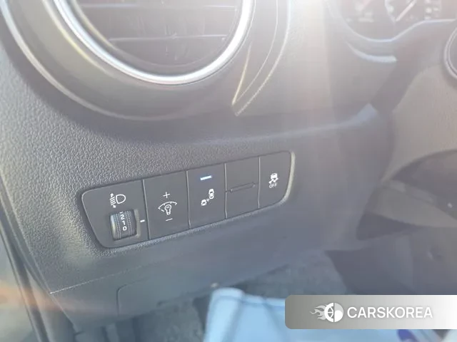 Hyundai Kona 2018 Серый из Кореи, фото 3