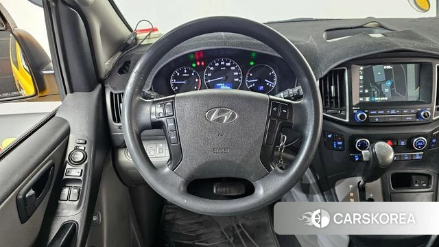Hyundai The New Grand Starex 2018 Желтый из Кореи, фото 3