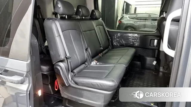 Hyundai Staria 2024 Серый из Кореи, фото 3