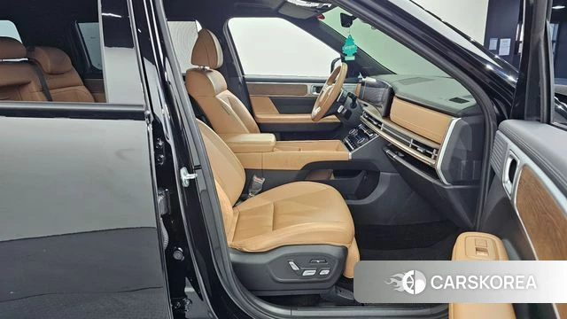 Hyundai Santa Fe (MX5) 2023 Черный из Кореи, фото 3