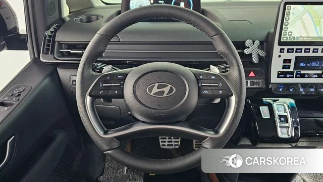 Hyundai Staria 2025 Черный из Кореи, фото 3