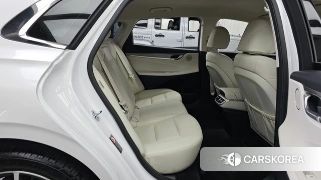 Hyundai The New Grandeur IG 2022 Белый из Кореи, фото 3