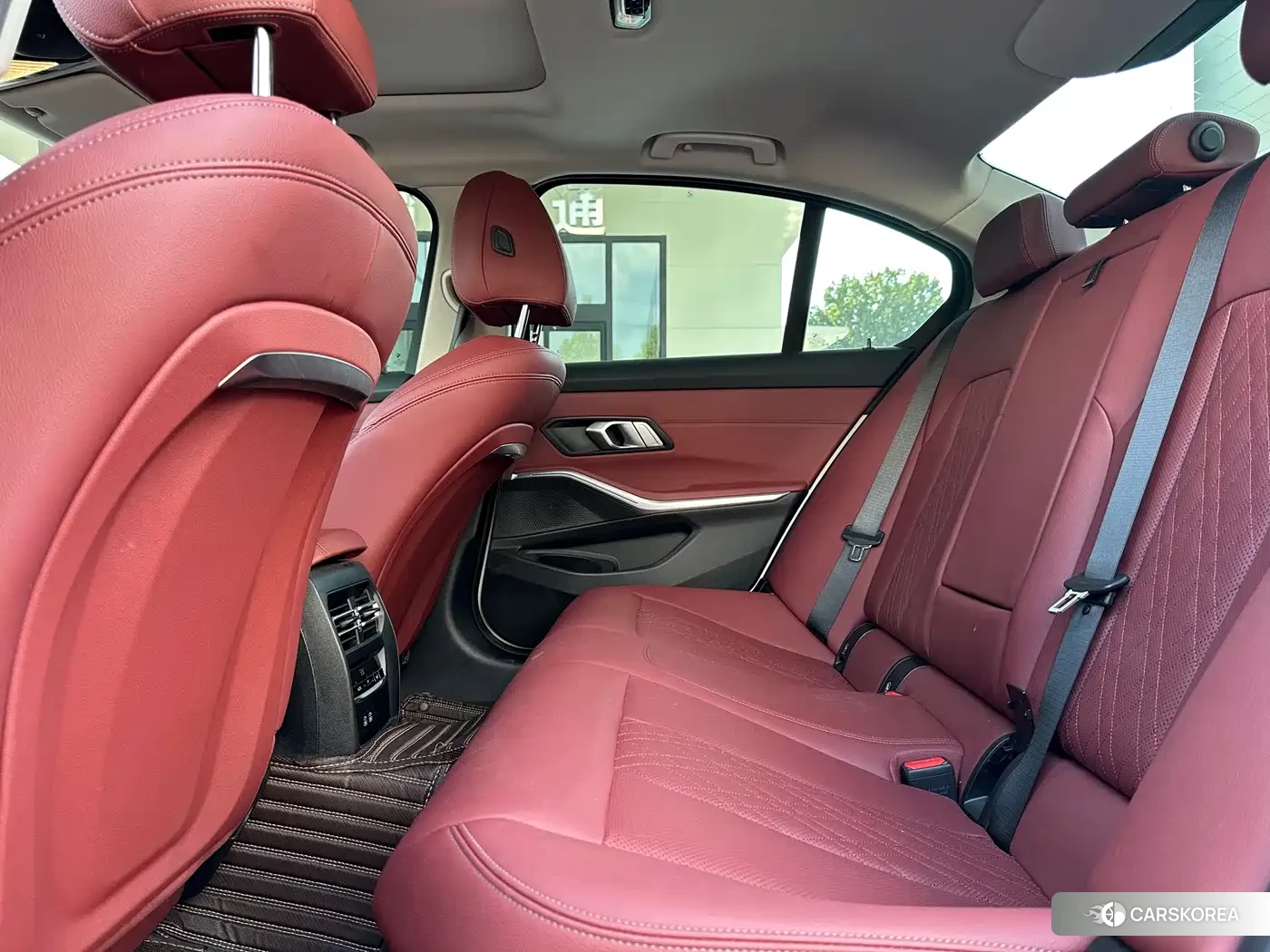 BMW 3 series 2023 Белый из Китая, фото 3