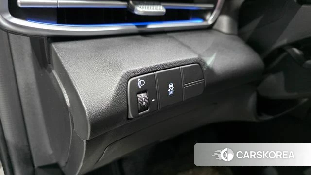 Hyundai The New Avante (CN7) 2025 Серебристо-серый из Кореи, фото 3