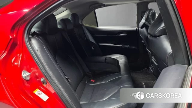 Toyota Camry (XV70) 2018 Красный из Кореи, фото 3