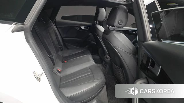 Audi A5 (F5) 2021 Белый из Кореи, фото 3