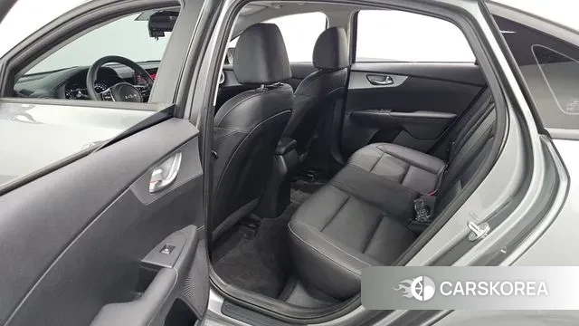 Kia The New K3 2nd generation 2022 Серый из Кореи, фото 3