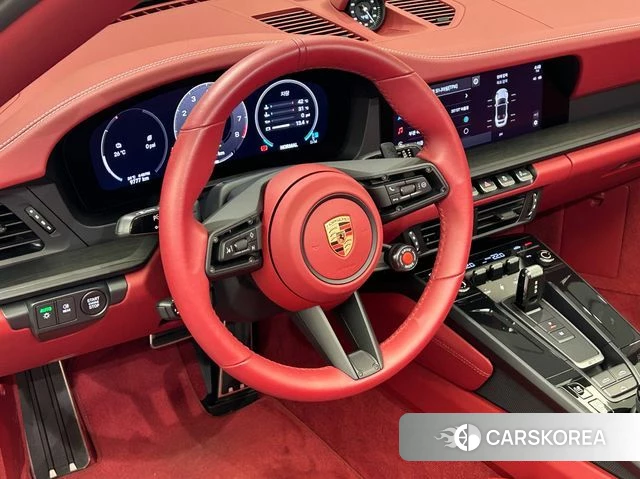 Porsche 911(992) 2025 Цвет галактики из Кореи, фото 3