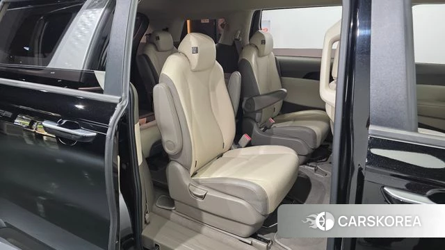 Kia Carnival 4th generation 2022 Черный из Кореи, фото 3