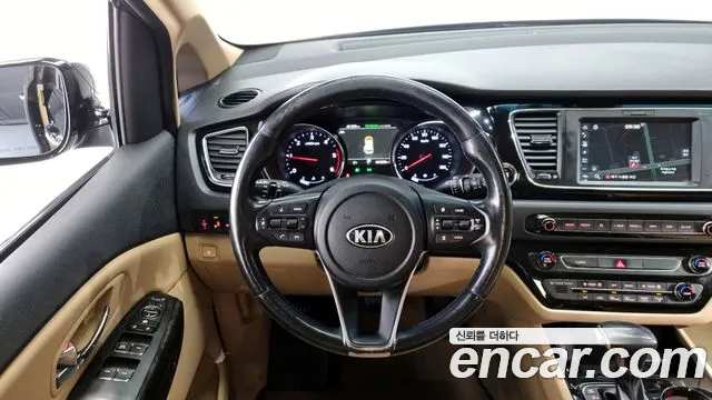 Kia The New Carnival 2018 Черный из Кореи, фото 3