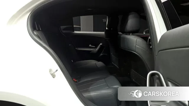 Mercedes-Benz A-Class W177 2025 Белый из Кореи, фото 3