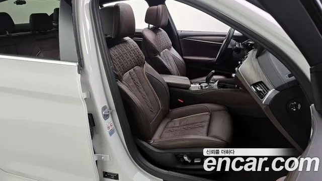 BMW 5 Series (G30) 2020 Белый из Кореи, фото 3