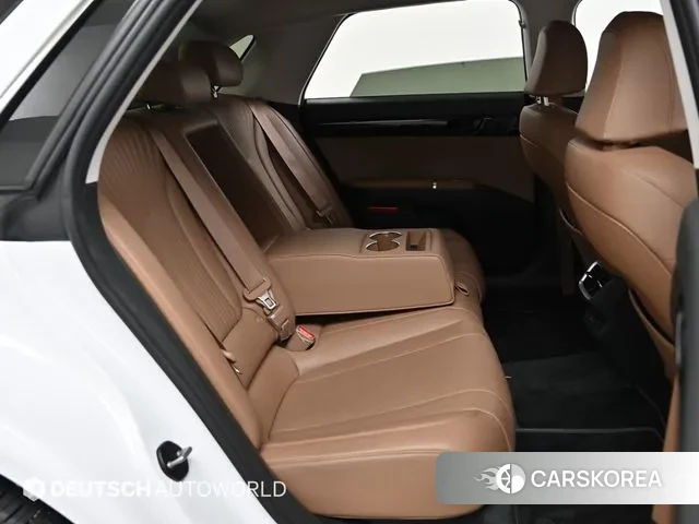 Hyundai Grandeur (GN7) 2023 Белый из Кореи, фото 3