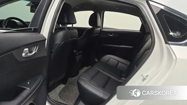 Kia Come New K3 2019 Белый из Кореи, фото 3