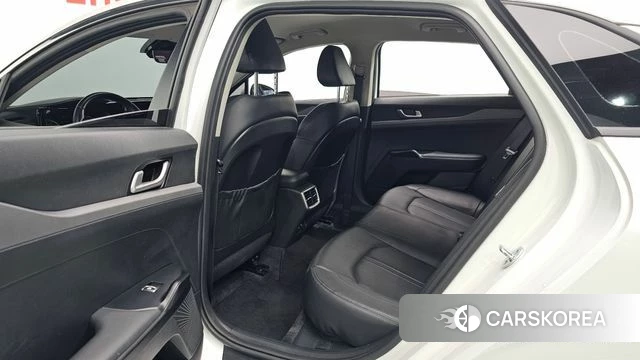 Kia K5 3rd generation 2021 Белый из Кореи, фото 3