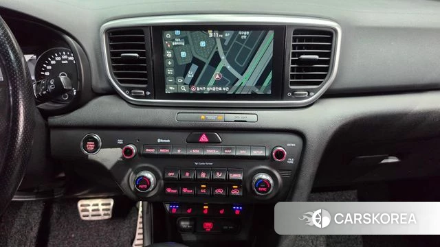 Kia Sportage The Bold 2021 Серебряный из Кореи, фото 3