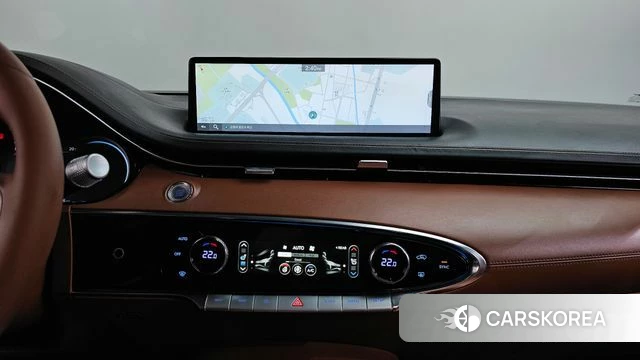 Genesis GV70 2024 Белый из Кореи, фото 3