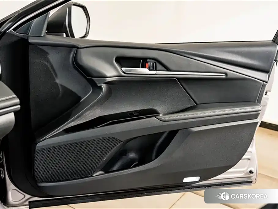 Toyota Camry 2025 Silver/gray из Китая, фото 3
