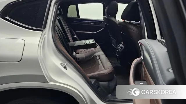 BMW X4 (G02) 2025 Белый из Кореи, фото 3