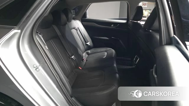 Kia K5 3rd generation 2022 Серый из Кореи, фото 3
