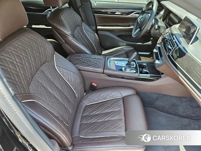 BMW 7 Series (G11) 2020 Черный из Кореи, фото 3