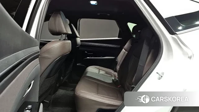 Hyundai Tucson Hybrid (NX4) 2023 Белый из Кореи, фото 3