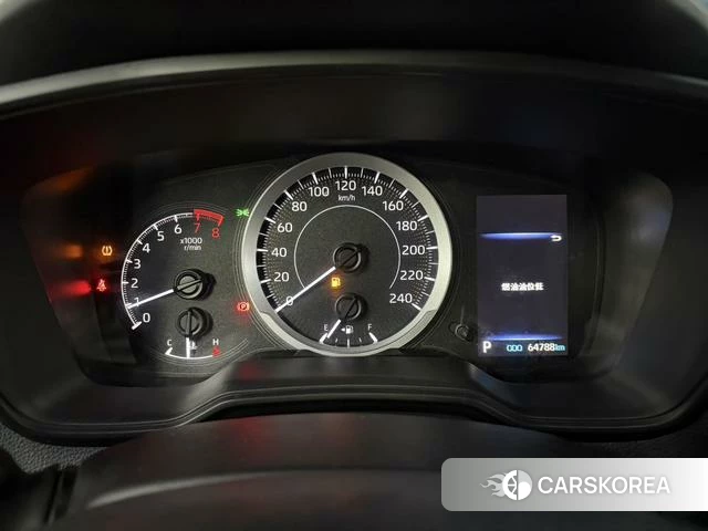 Toyota Corolla 2022 Белый из Китая, фото 3