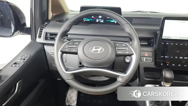 Hyundai Staria 2024 Белый из Кореи, фото 3