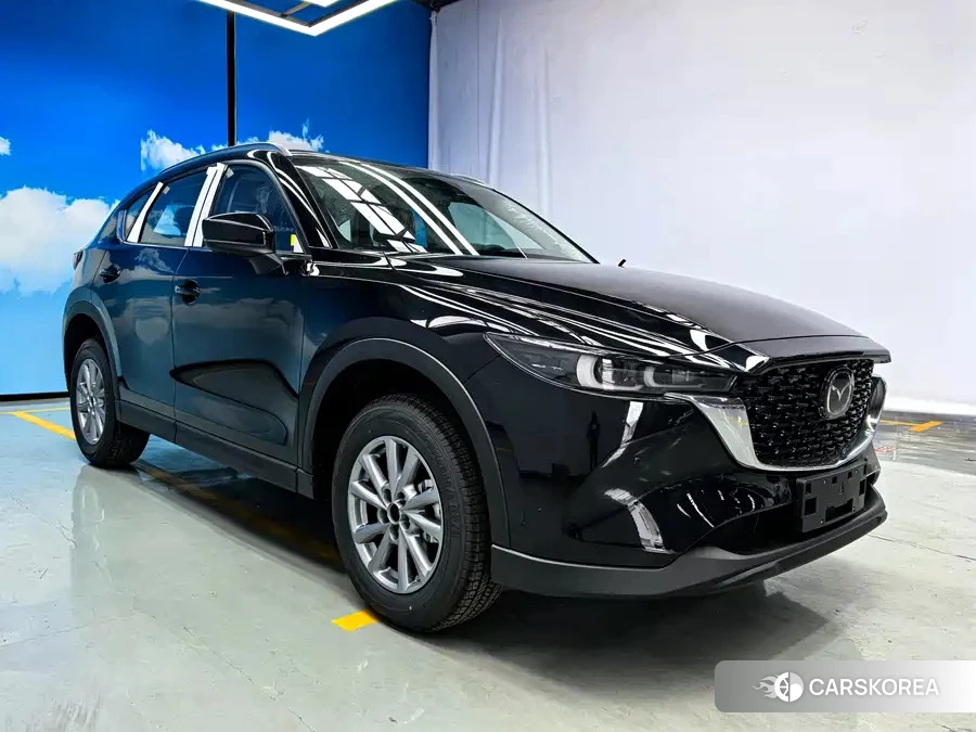 Новый Mazda CX-5 2026 Черный из Китая, фото 3