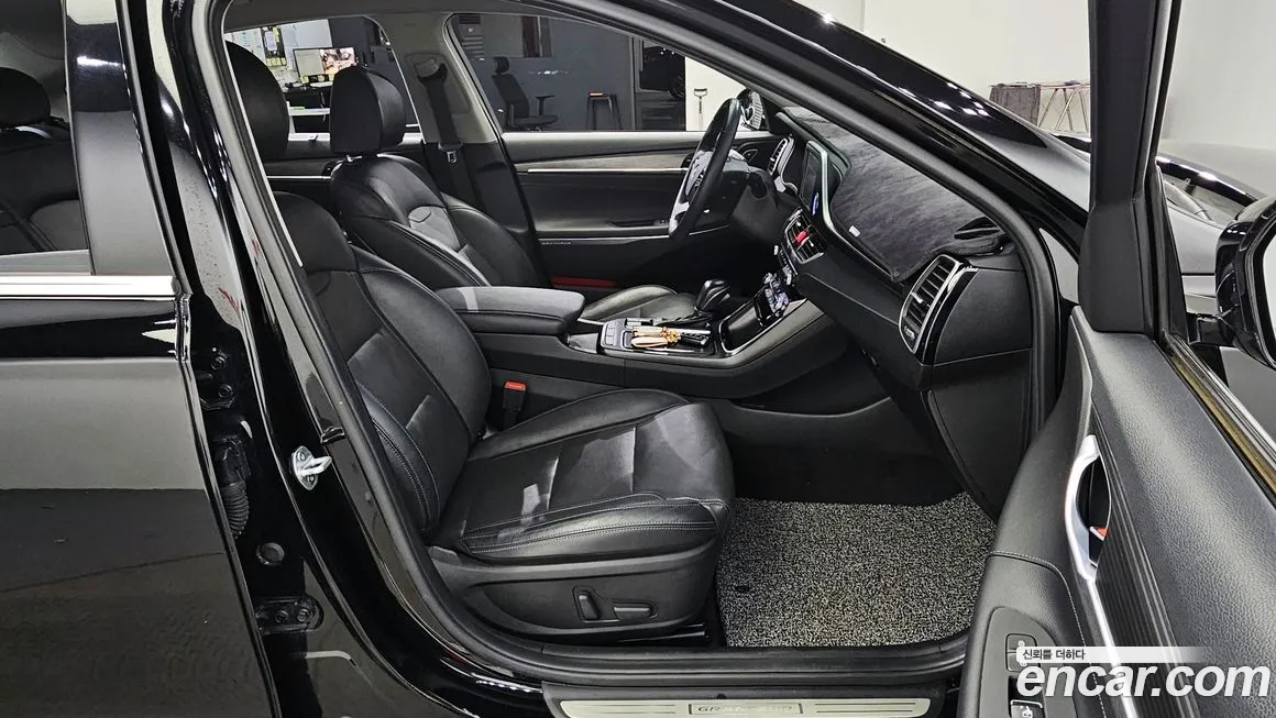 Hyundai Grandeur IG id 2156383 из Кореи 3