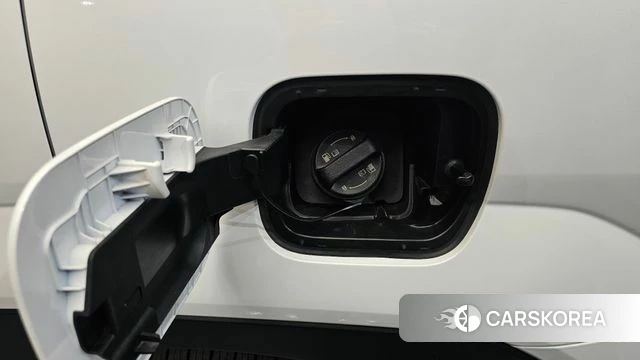 Hyundai Santa Fe (MX5) 2023 Белый из Кореи, фото 3
