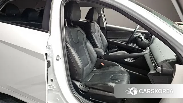 Hyundai Avante (CN7) 2022 Белый из Кореи, фото 3