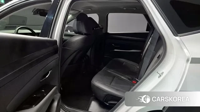 Hyundai The New Tucson (NX4) 2024 Белый из Кореи, фото 3