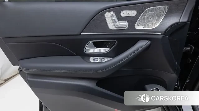 Mercedes-Benz GLE-Class W167 2025 Черный из Кореи, фото 3