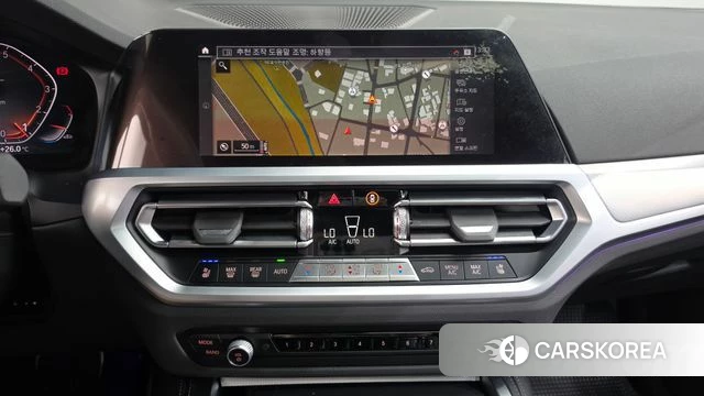BMW 4 Series (G22) 2023 Цвет галактики из Кореи, фото 3