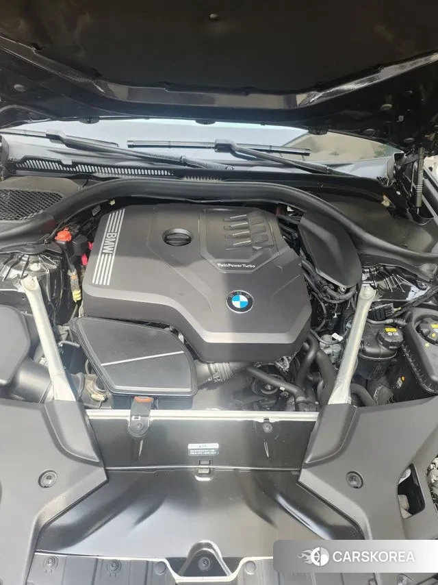 BMW 5 Series (G30) 2022 Серый из Кореи, фото 3