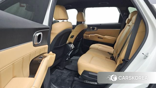 Kia Sorento 4th Generation 2023 Белый из Кореи, фото 3
