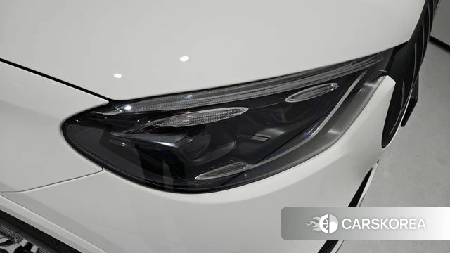 Mercedes-Benz GLC-Class X254 2025 Белый из Кореи, фото 3