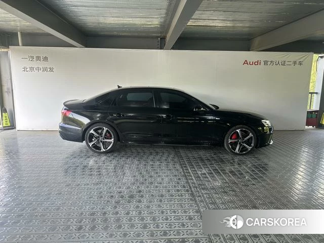 Audi A4L 2022 Черный из Китая, фото 3