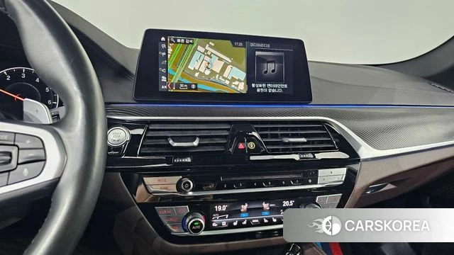 BMW 5 Series (G30) 2019 Черный из Кореи, фото 3