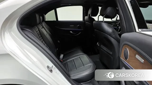 Mercedes-Benz E-Class W213 2021 Белый из Кореи, фото 3