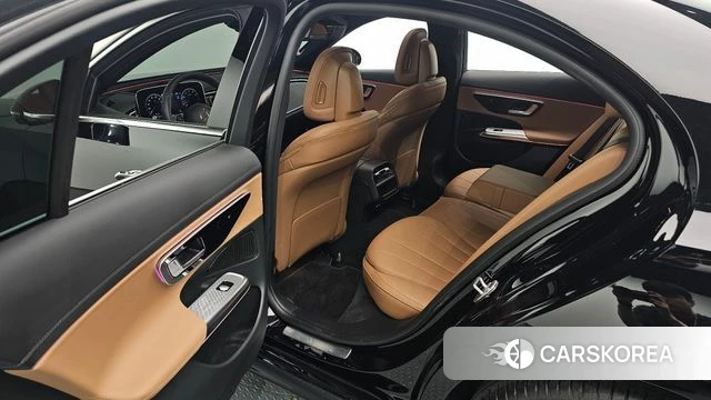Mercedes-Benz E-Class W214 2025 Черный из Кореи, фото 3