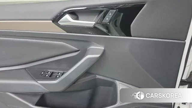 Volkswagen 7th Generation of Jetta 2021 Белый из Кореи, фото 3