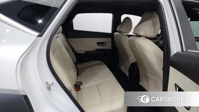 Hyundai Kona Hybrid (SX2) 2024 Белый из Кореи, фото 3